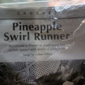 1999 House of White Birches Crochet Kit Pineapple Swirl Runner